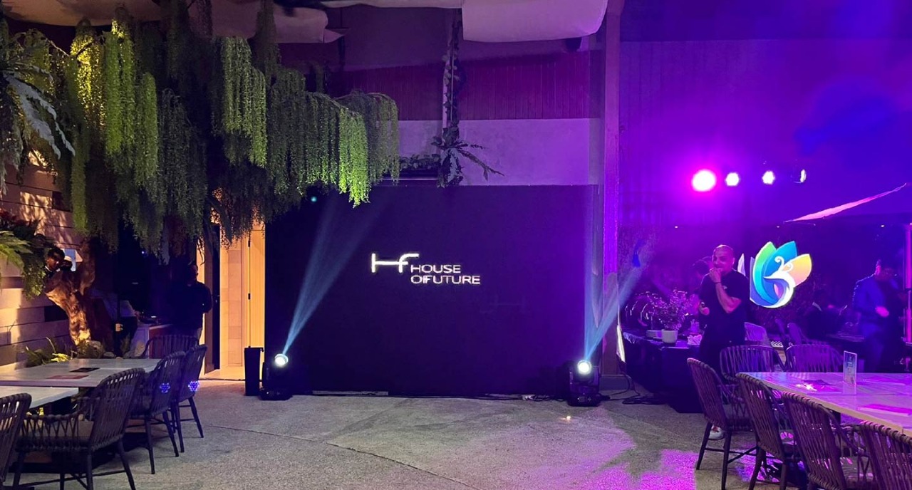 The F People/Fashion TV collaboration with Amotsyamsurimuda & Shinta VR