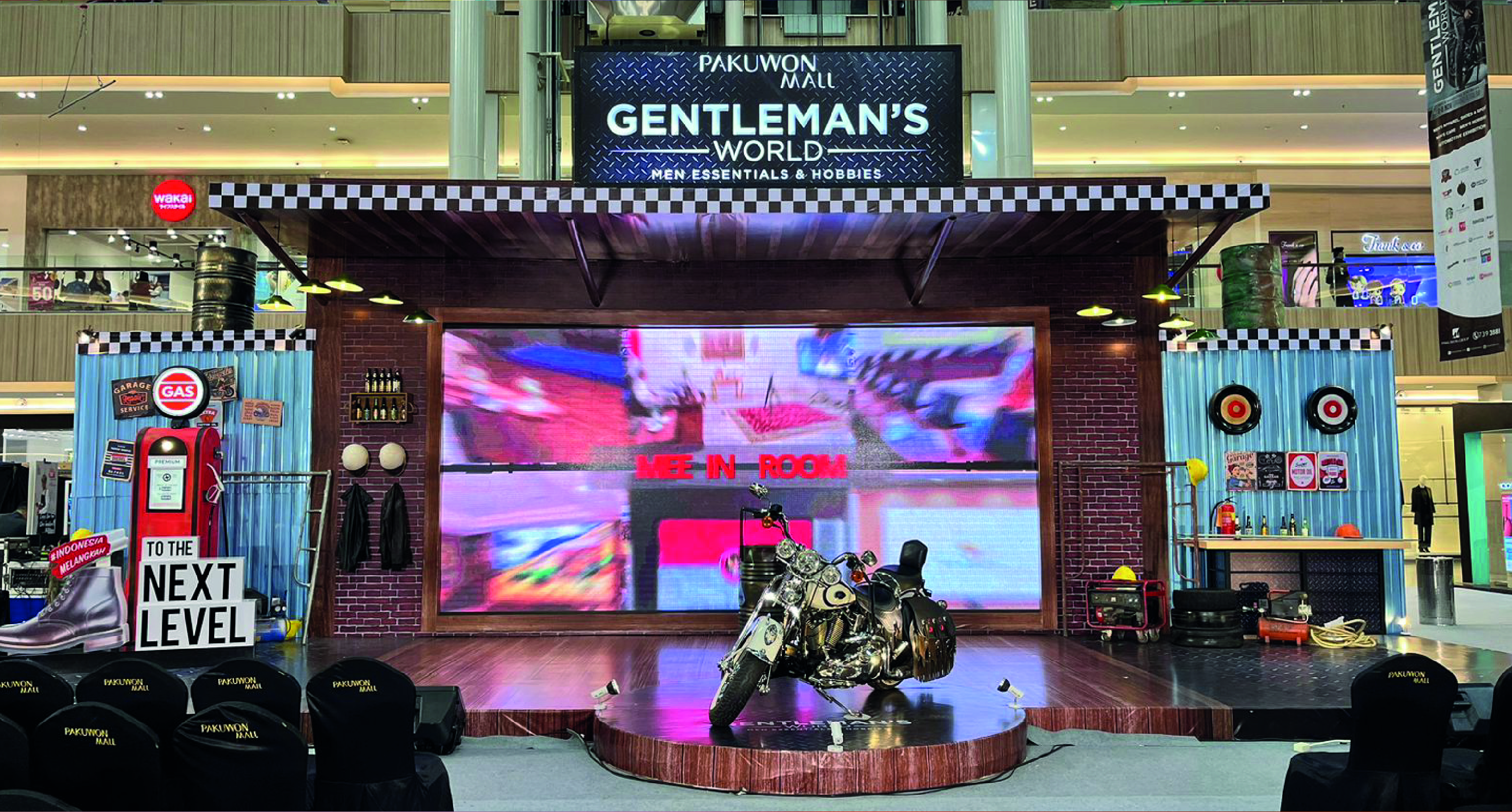 Pakuwon Mall GENTLEMAN'S World Men Essentials & Hobbies
