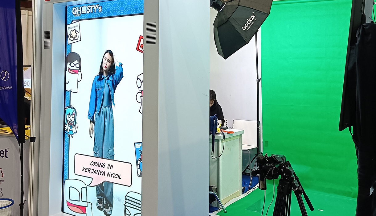 Proto Hologram at Indonesia Comic Con 2023 Event